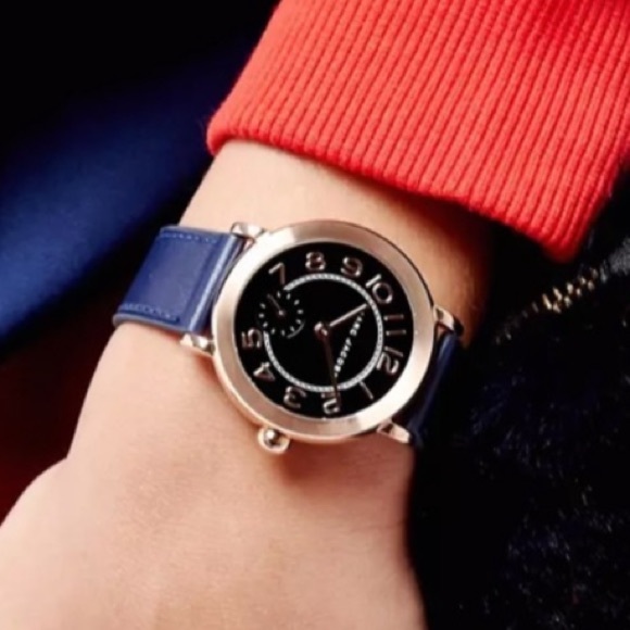 EUC Marc by Marc Jacobs White Leather Watch - Picture 15 of 16